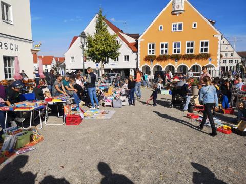 Kind zu Kind Flohmarkt Herbst 2022_3